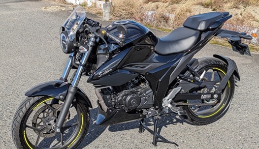 ジクサー カスタム