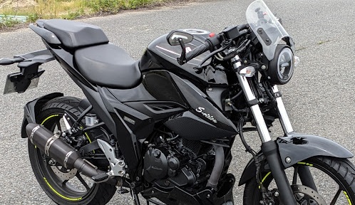 ジクサー150 ライト