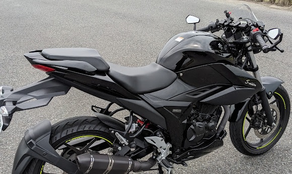 ジクサー150 カスタム