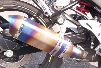 ジクサー150 マフラー